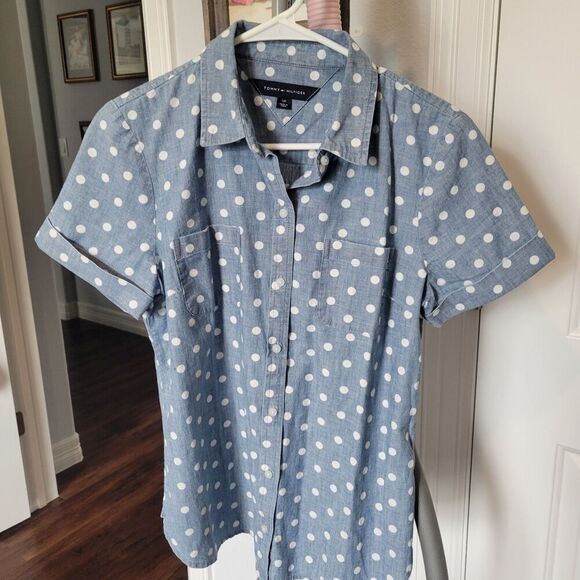 Tommy Hilfiger PS Top Polka Dot Denim Blue TH Flag Logo Button Up Short Slv top - Picture 1 of 9